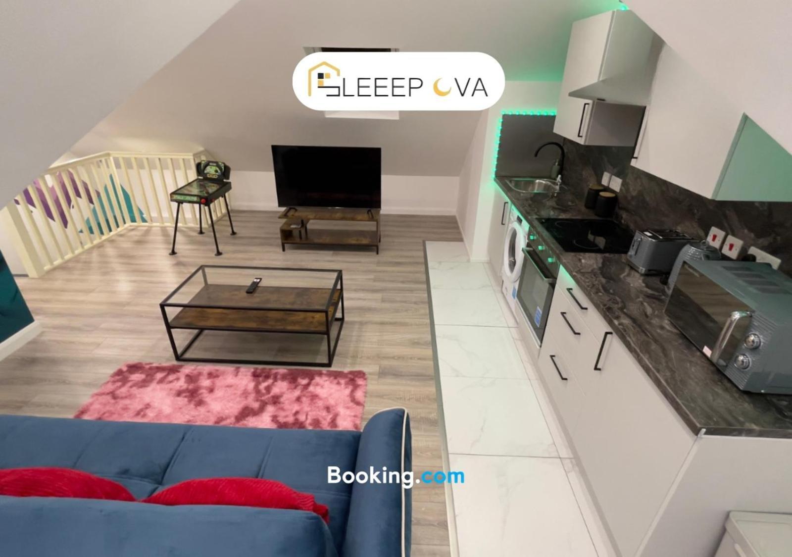 Last-minute Reserves L Premium Deals L Luxury & Modern 1 Bedroom 5plus Guests Couples Families Business Sleepova Short Lets & Serviced Appartement Londen