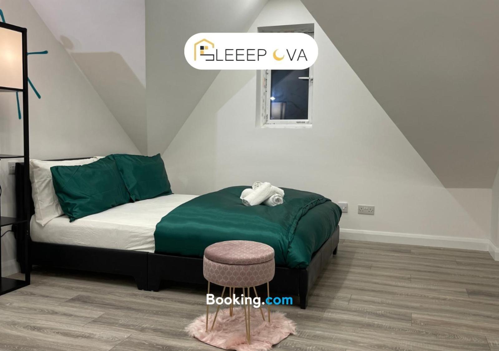 Last-minute Reserves L Premium Deals L Luxury & Modern 1 Bedroom 5plus Guests Couples Families Business Sleepova Short Lets & Serviced * Londen
